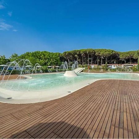 Vacanceselect Mobil Homes - Camping Pineta Sul Mare Camping Village Cesenatico Eksteriør billede