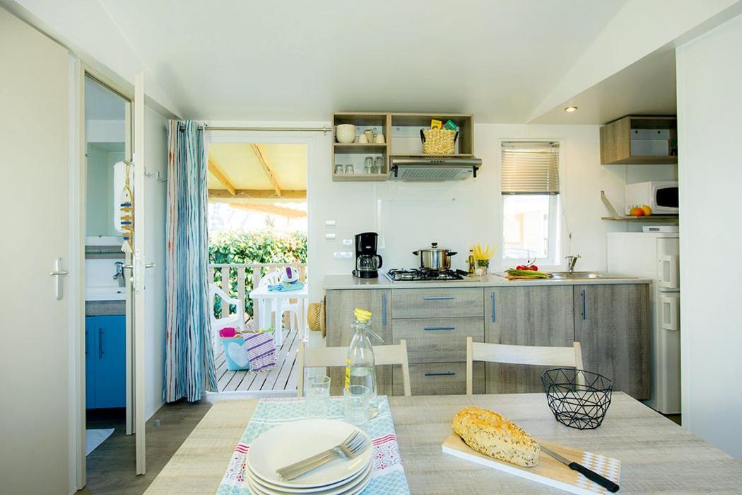 Vacanceselect Mobil Homes - Camping Pineta Sul Mare Camping Village Cesenatico Eksteriør billede