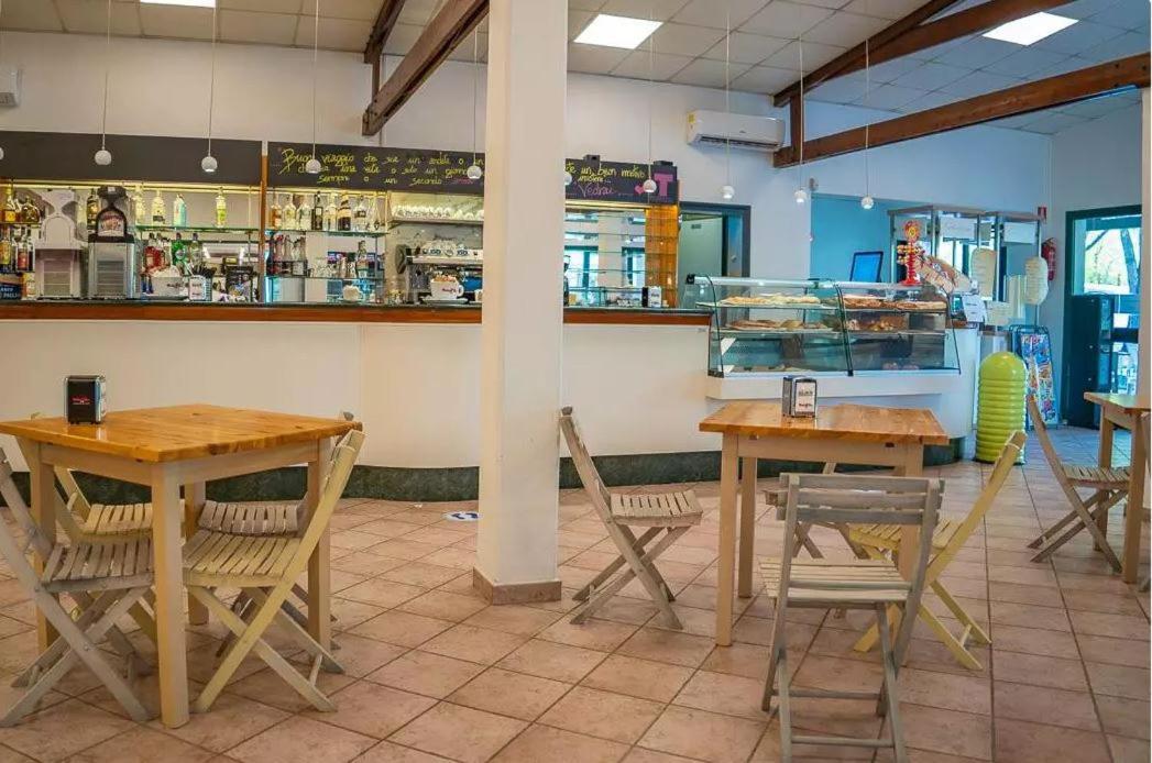 Vacanceselect Mobil Homes - Camping Pineta Sul Mare Camping Village Cesenatico Eksteriør billede