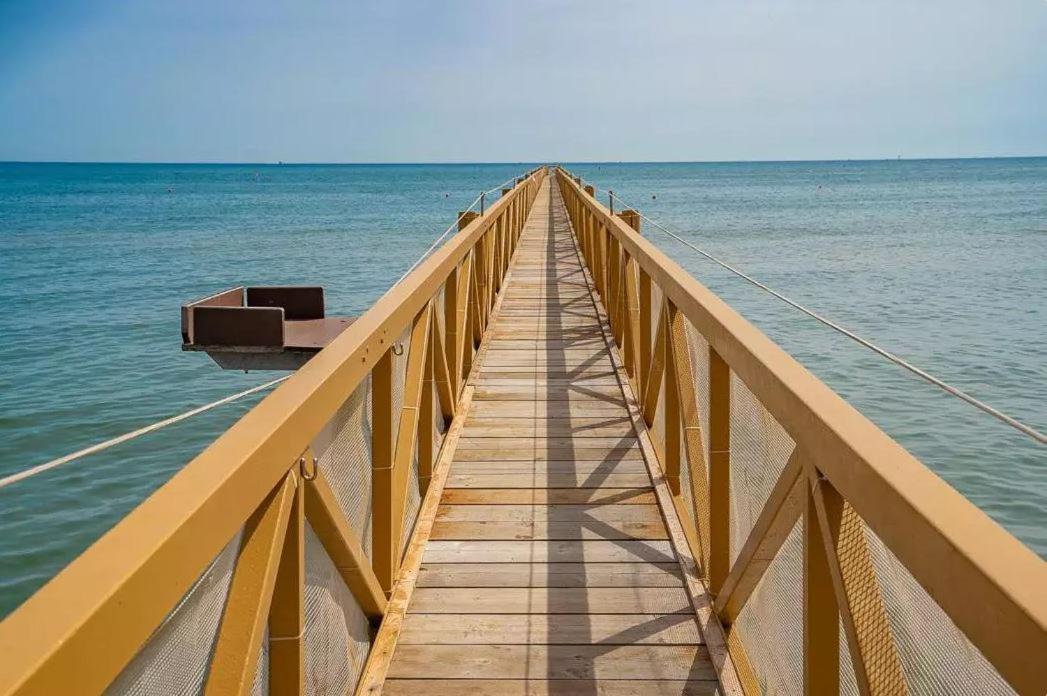 Vacanceselect Mobil Homes - Camping Pineta Sul Mare Camping Village Cesenatico Eksteriør billede
